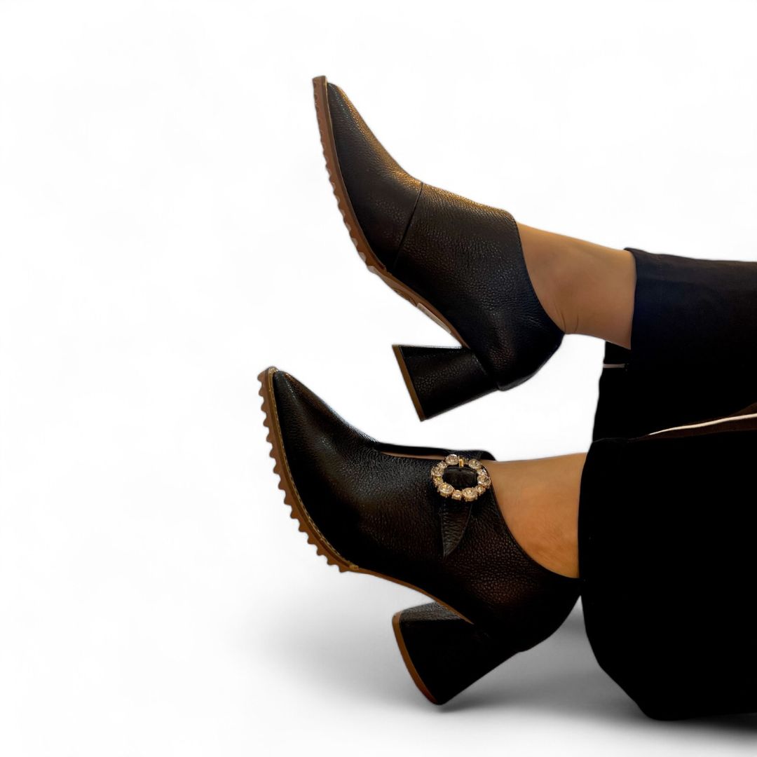 BOTA SOPHIA CAÑA BAJA 5.5 STORE - CUERO NEGRO