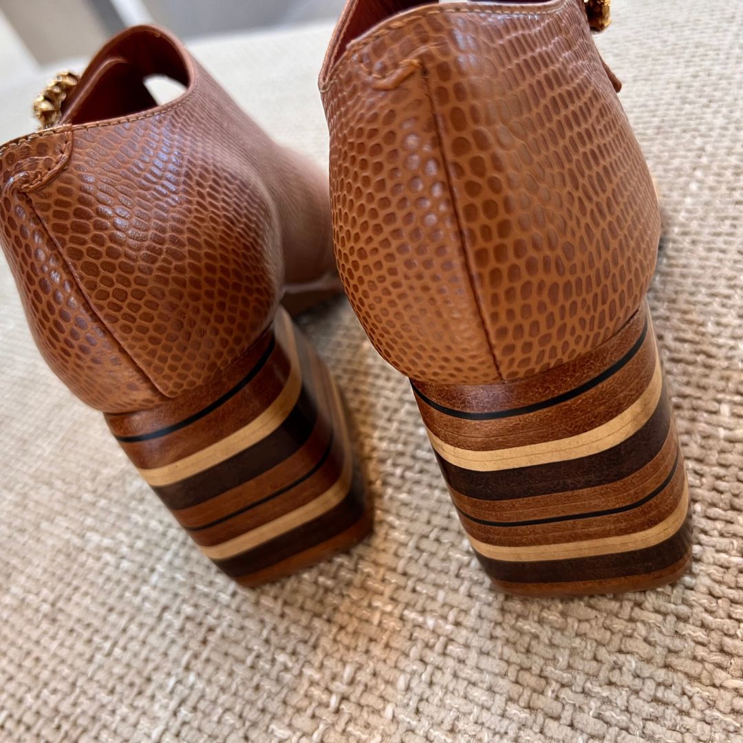 BOTA SOPHIA CAÑA BAJA 5.5 STORE - CUERO MIEL