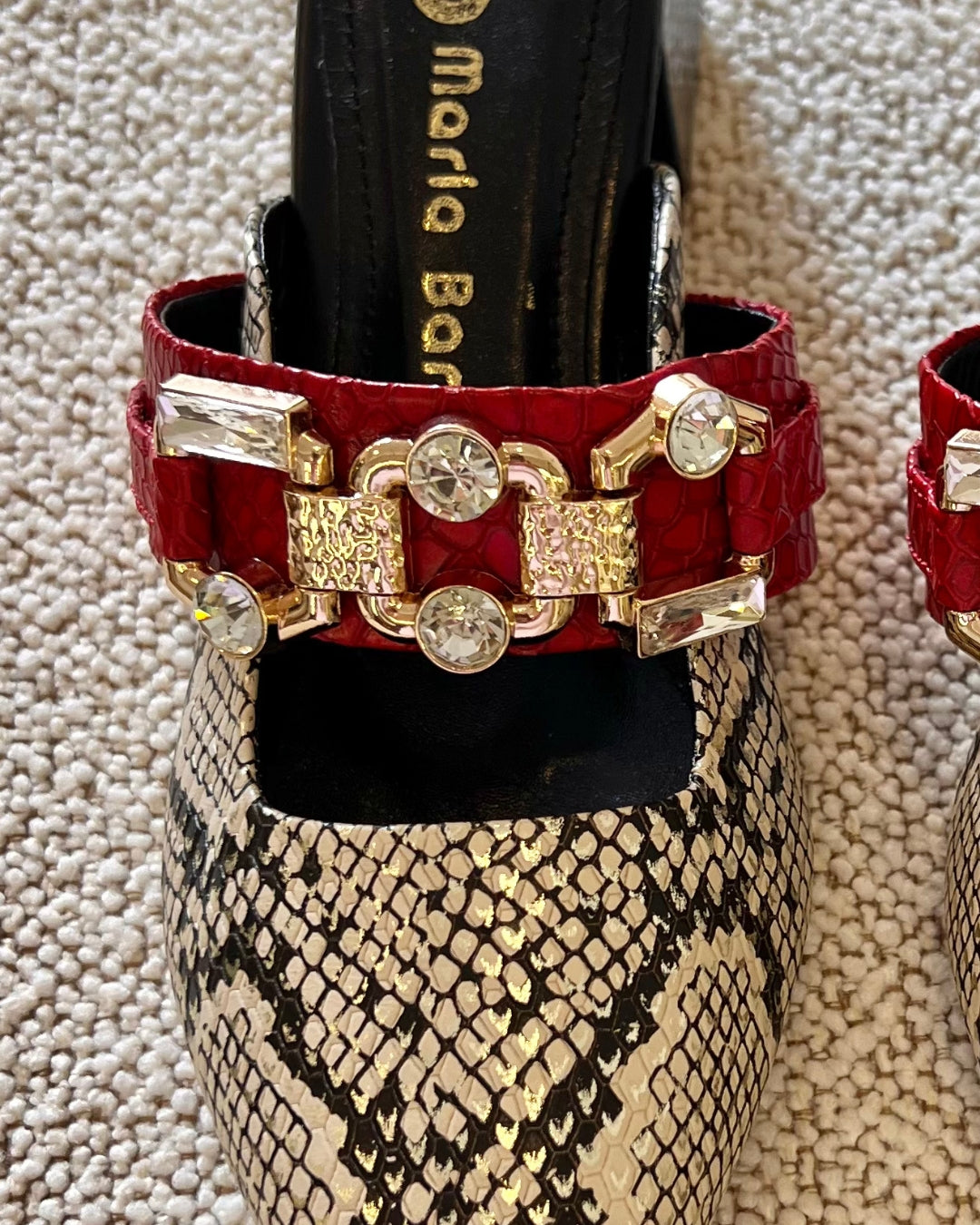 STILETTO CAMILA NEW 2025 STORE - CUERO SERPIENTE * ROJO