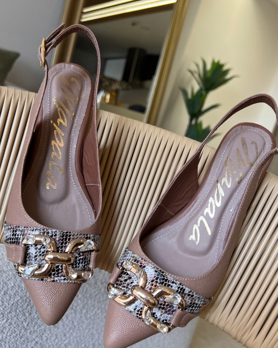 STILETTO FIONA NEW 2025 STORE - CUERO CUERO TAUPE Y UVA * PRINT