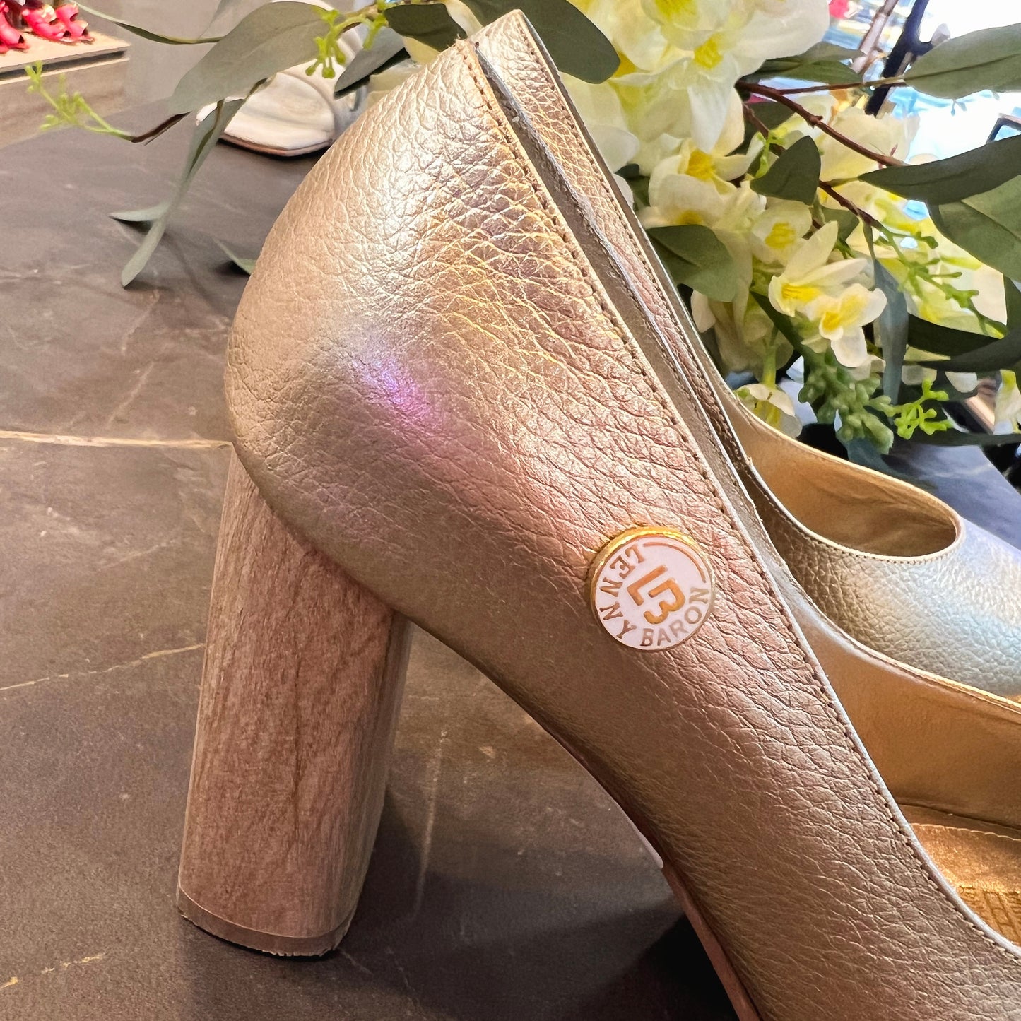 STILETTO BARBIE STORE 7.5 - CUERO DORADO