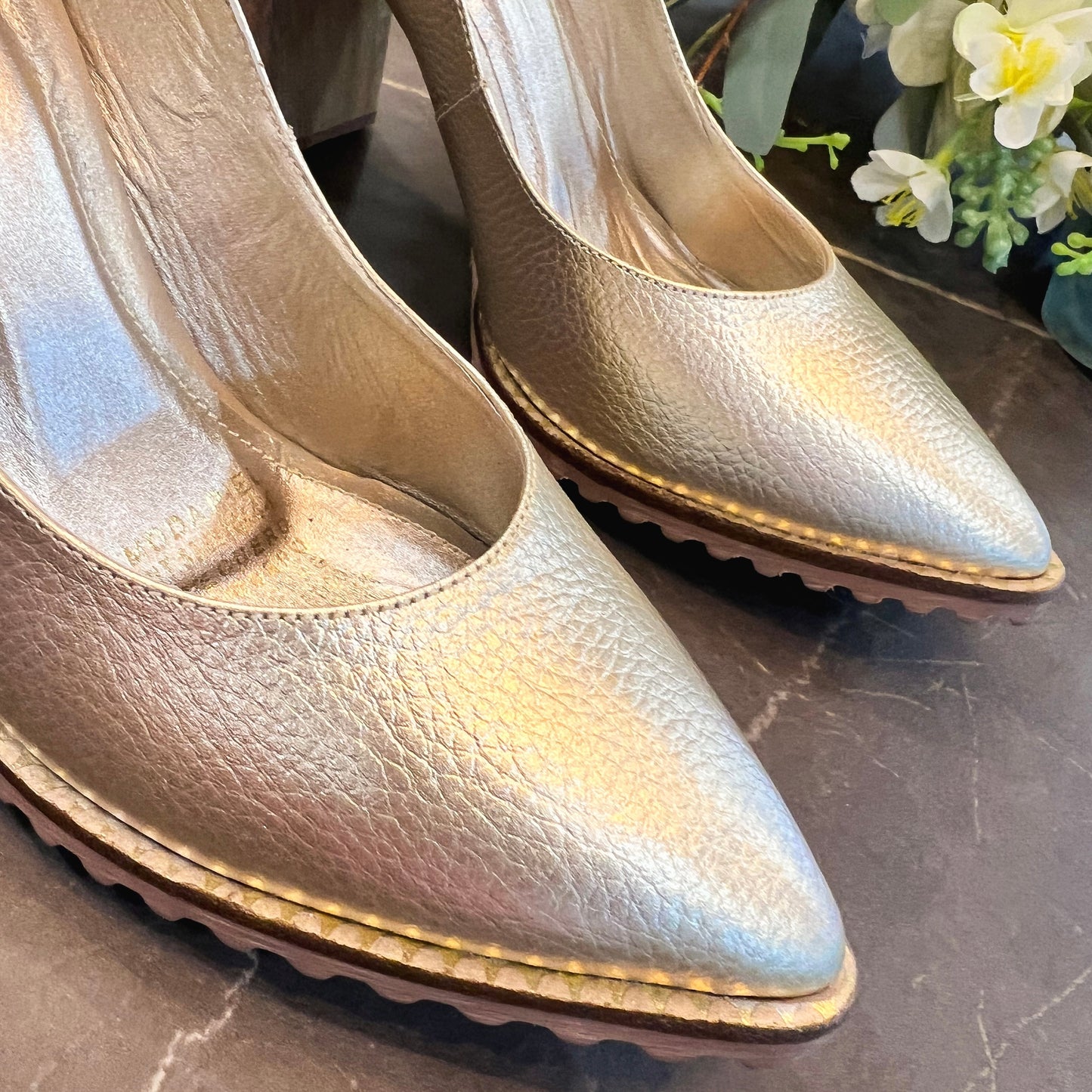 STILETTO BARBIE STORE 7.5 - CUERO DORADO