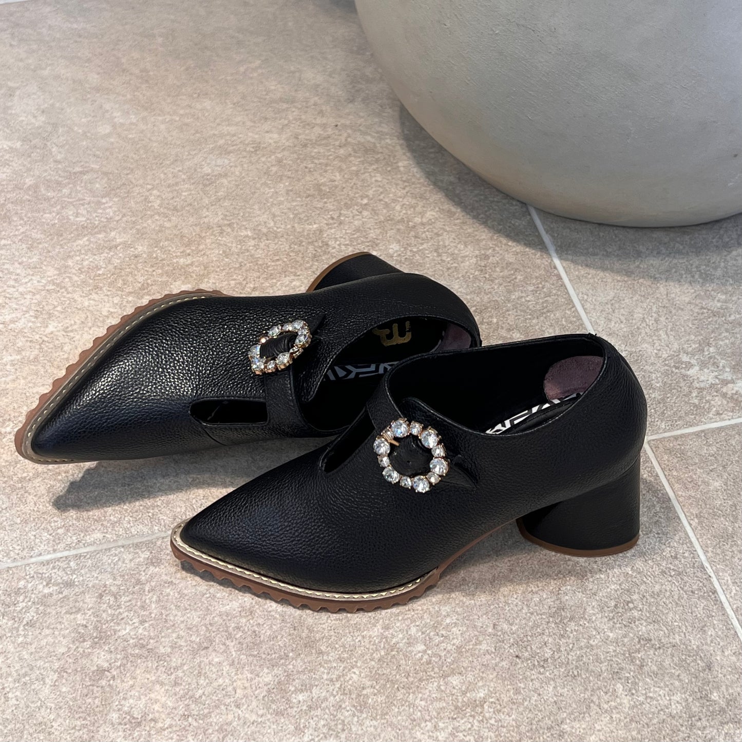 BOTA SOPHIA CAÑA BAJA 5.5 STORE - CUERO NEGRO
