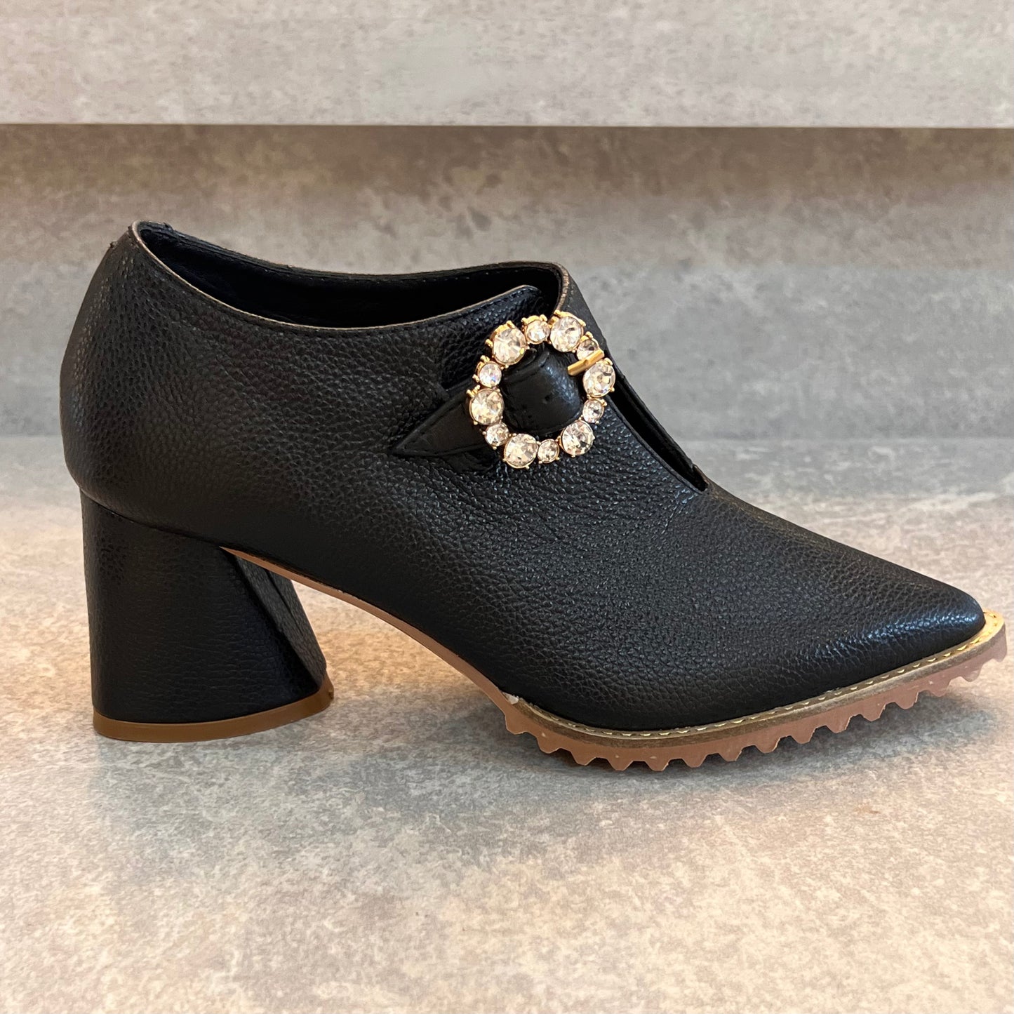 BOTA SOPHIA CAÑA BAJA 5.5 STORE - CUERO NEGRO