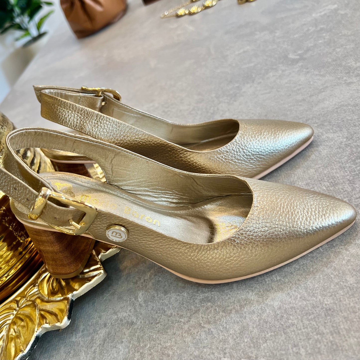 STILETTO ZOE STORE 7.5 - CUERO DORADO