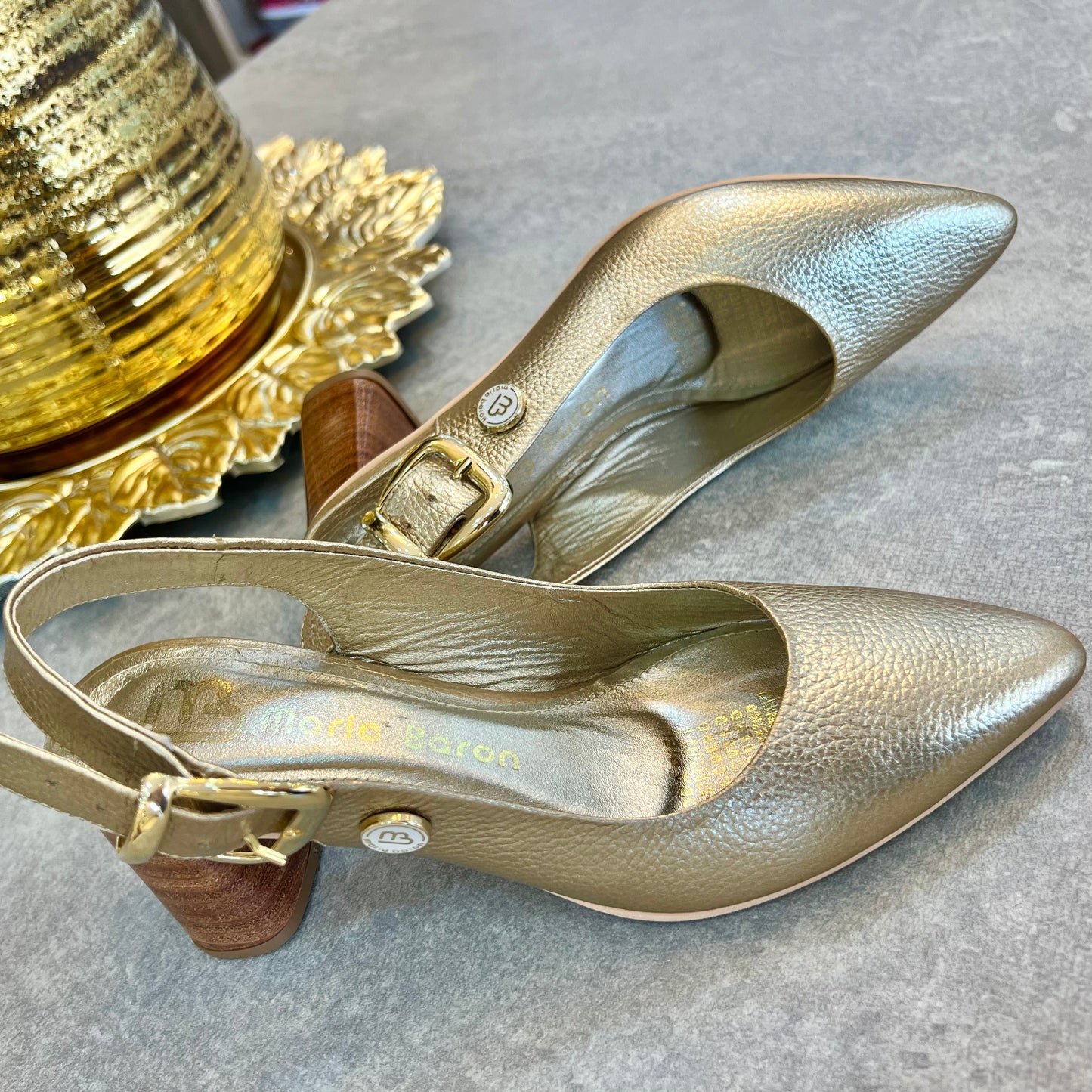 STILETTO ZOE STORE 7.5 - CUERO DORADO