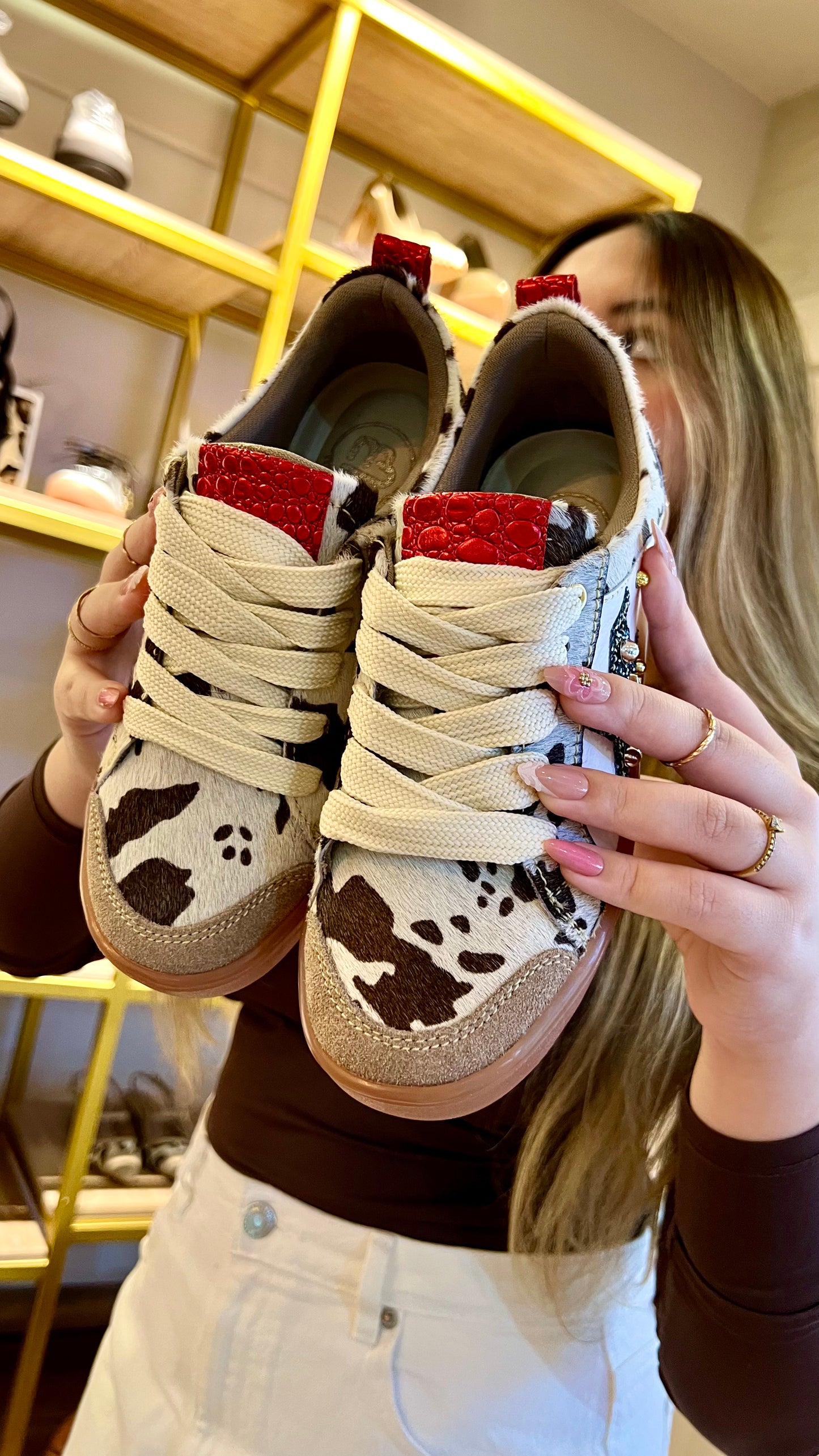 TENNIS SALOME COWPRINT STORE - NEGRO Y CAFE- NEW 2025