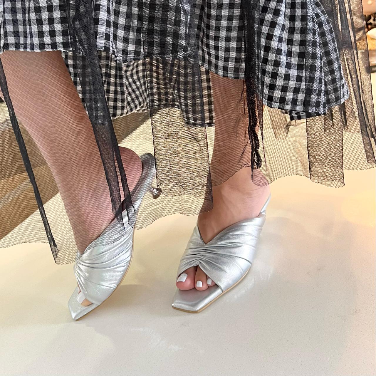 TACONES LORENA STORE 3.5 - CUERO PLATEADO