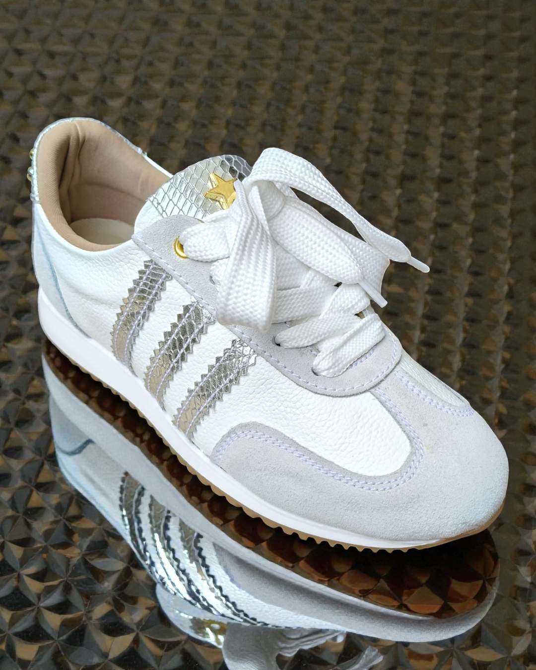 TENNIS ALANA STORE - NEW 2025 - CUERO BLANCO * PLATA