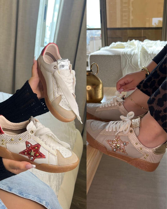 TENNIS MARA STORE NEW 2025 TAUPE Y BLANCO * ROJO